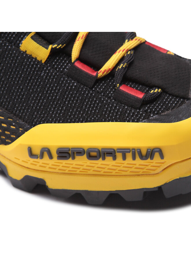 La Sportiva Trekkingi La Sportiva Aequilibrium St Gtx GORE-TEX 31A999100 Czarny