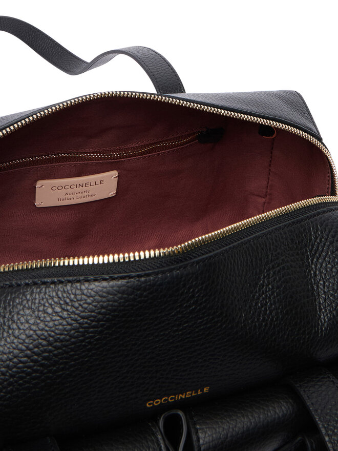 Coccinelle Сумка Coccinelle VGK Coccinellemavery Pocket E1 VGK 12 03 01 Чорний
