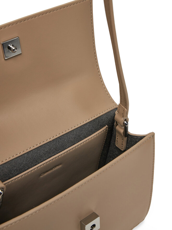 Calvin Klein Borsetta Calvin Klein Ck Linn Top Handle Crossbody K60K613162 Beige