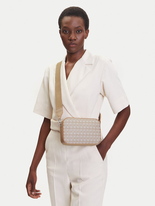 Coccinelle Bolso Coccinelle E5 SWJ 55 I1 01 Beis