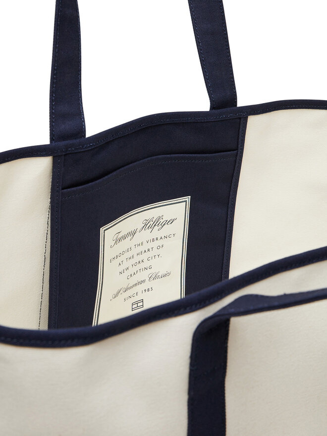 Tommy Hilfiger Kabelka Tommy Hilfiger Th Summer Tote AM0AM13557 Bílá
