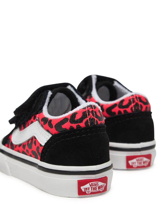 Vans Sneakers aus Stoff Vans Old Skool V VN000CRWFOC1 Rosa