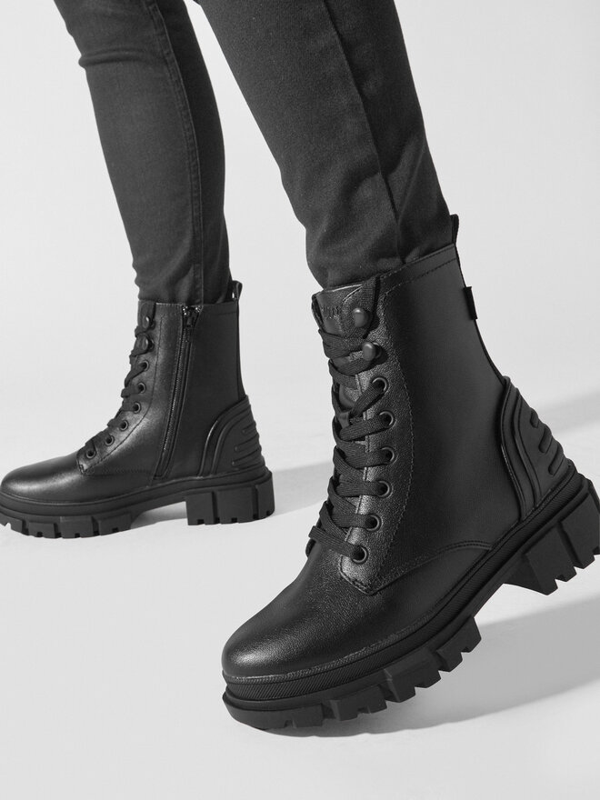 s.Oliver Botas s.Oliver 5-25220-41 Negro