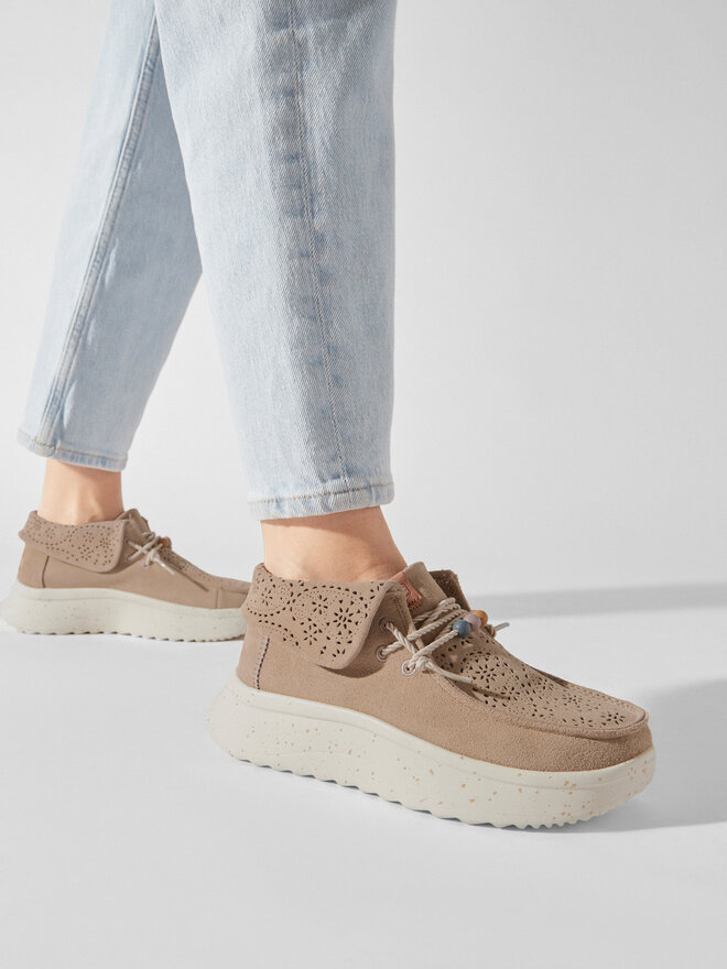 Hey Dude Półbuty Hey Dude Wendy Peak Fold Boot Suede 40256-255 Beżowy