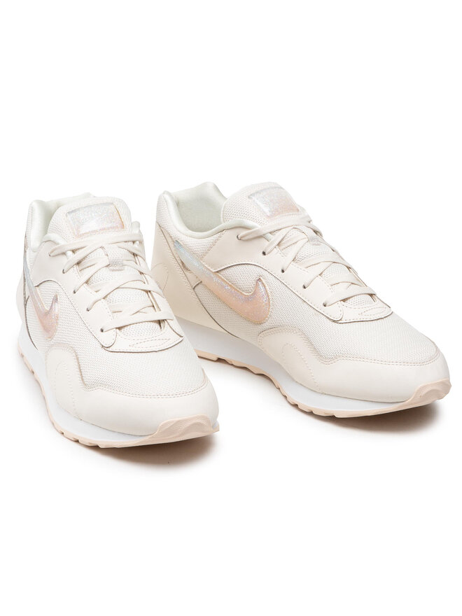 nike outburst premium