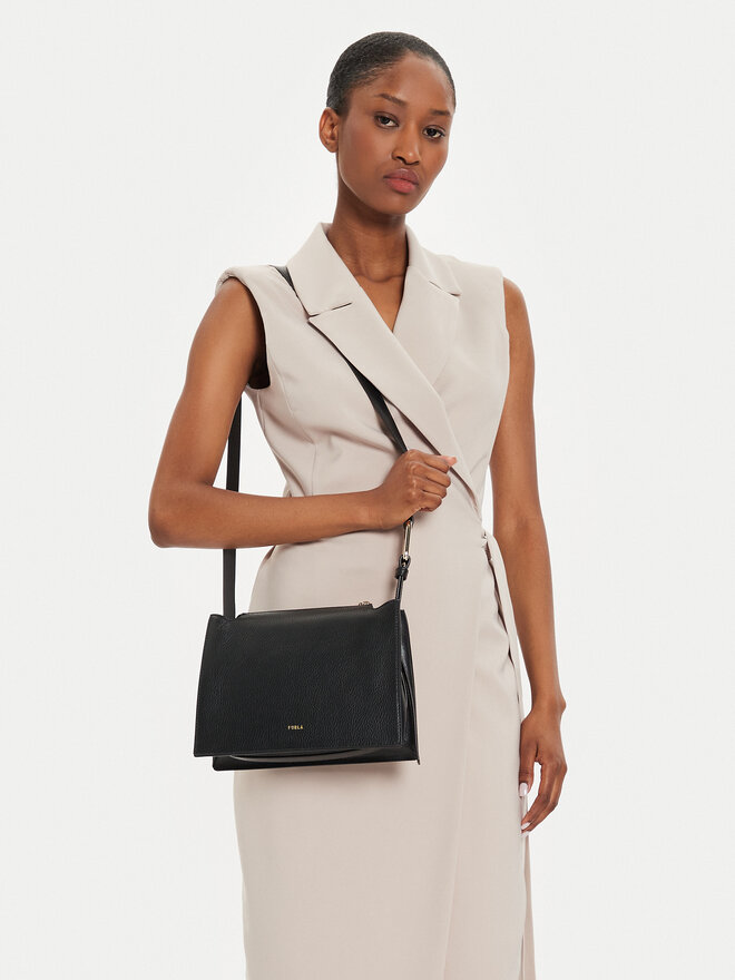 Furla Handtasche Furla Nuvola S Crossbody WB01275-HSF000-O6000 Schwarz