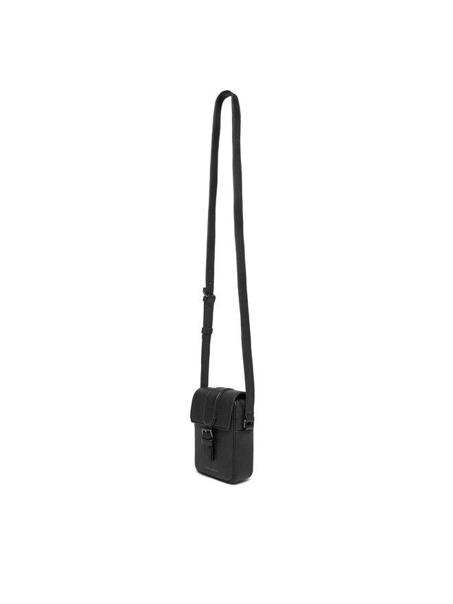 Calvin Klein Umhängetasche Calvin Klein Leather Slim Flap Reporter LV04D3323G Schwarz