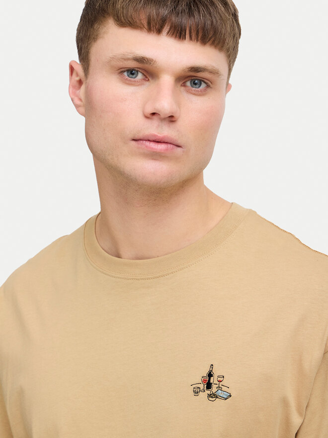 Solid Solid T-shirt Manes 21108333 Smeđa Regular Fit