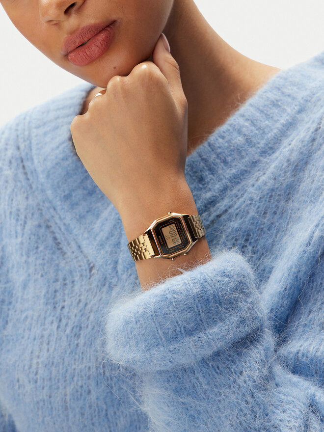Casio Часовник Casio Casio Vintage Digital LA680WEGA-1ER Златист
