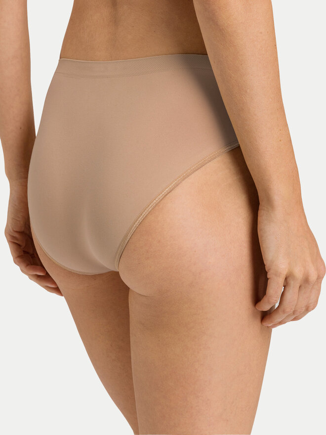 Hanro Hanro Klassischer Damenslip Touch Feeling 71812 Beige