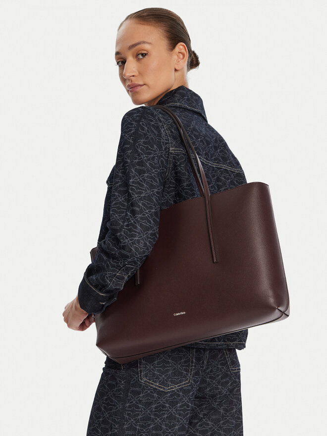 Calvin Klein Geantă Calvin Klein Foil Logo Tote W/Pouch LV04F3274G Vișiniu