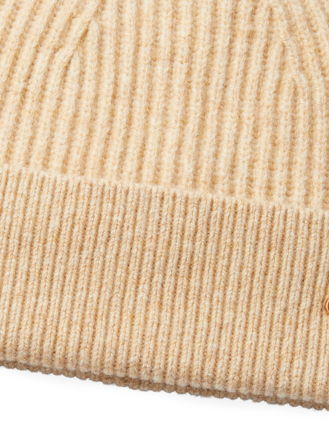 Calvin Klein Σκούφος Calvin Klein Ck Metal Wool Beanie LV04D8032G Μπεζ