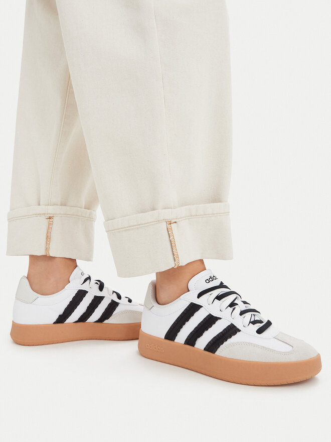 adidas Sneakers adidas Barreda JP5968 Weiß