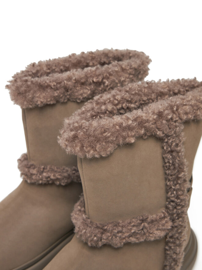 TWINSET Botas de nieve TWINSET 242TGT190 Marrón