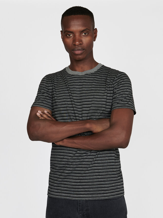 Matinique Matinique Camiseta 30207028 Negro Regular Fit