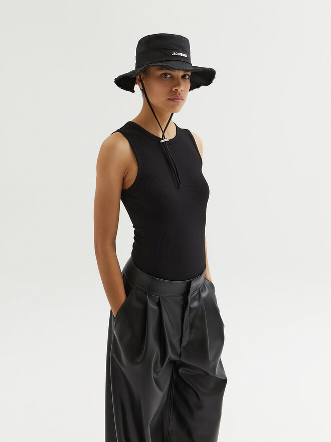 JACQUEMUS Hut JACQUEMUS 213AC002 Schwarz