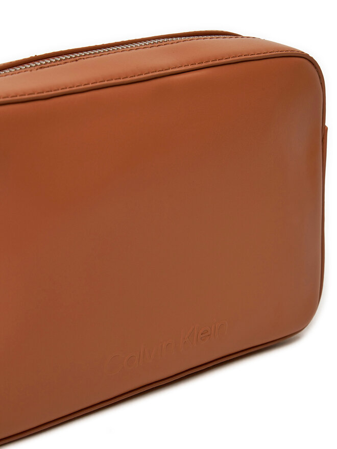 Calvin Klein Ročna torba Calvin Klein K60K612555 Rjava