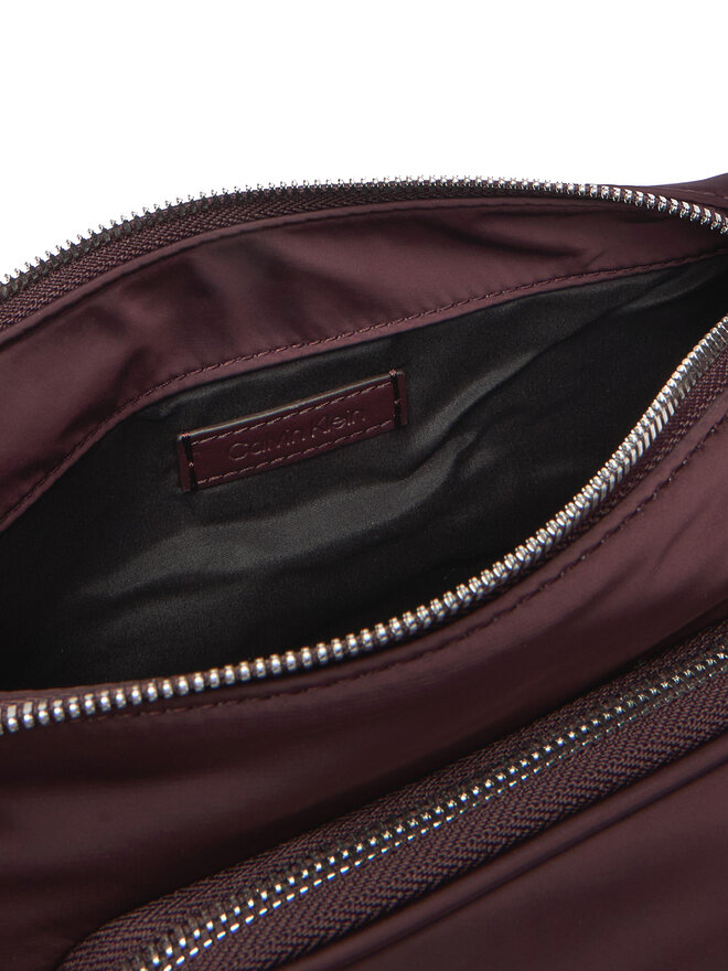 Calvin Klein Handtasche Calvin Klein Pocket Nylon Bag W/ Strap LV04F3132G Dunkelrot