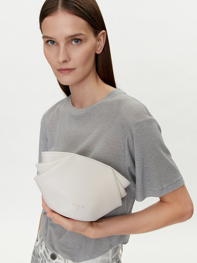 Patrizia Pepe Сумка Patrizia Pepe 2B0077/E005-W338 Білий