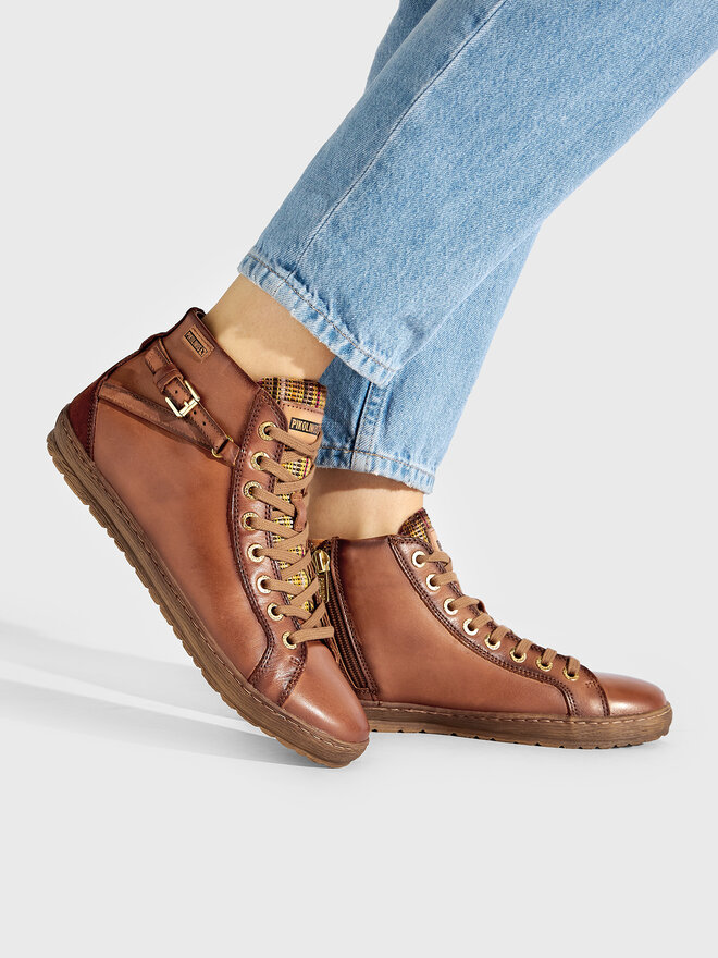 Pikolinos Stiefeletten Pikolinos 901-7312 Braun
