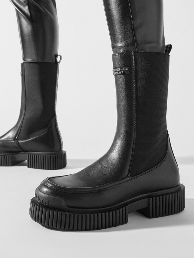 Stiefeletten Armani Exchange Anfibi XDN027 XV747 K001 Schwarz de.eschuhe.ch