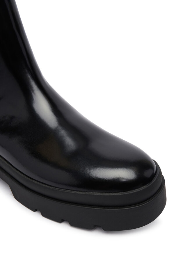 Calvin Klein Klassische Stiefeletten Calvin Klein Lugged Chelsea Boot Matt Lth HM0HM02445 Schwarz