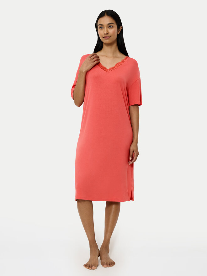 Triumph Triumph Нічна сорочка Timeless Sensuality 10222628 Кораловий Relaxed Fit