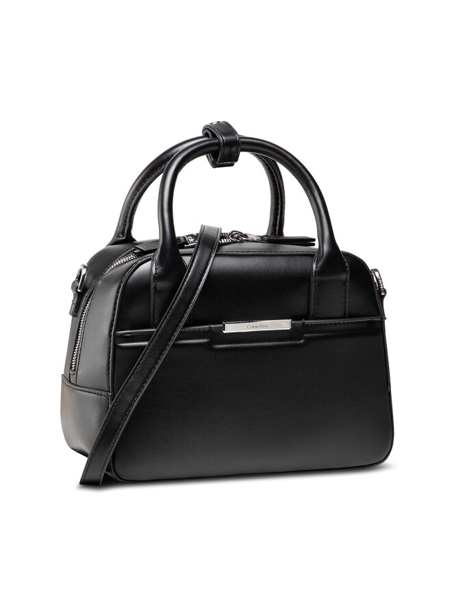 Sac a main Calvin Klein Focused Bowling Bag Sm K60K608418 Noir chaussures