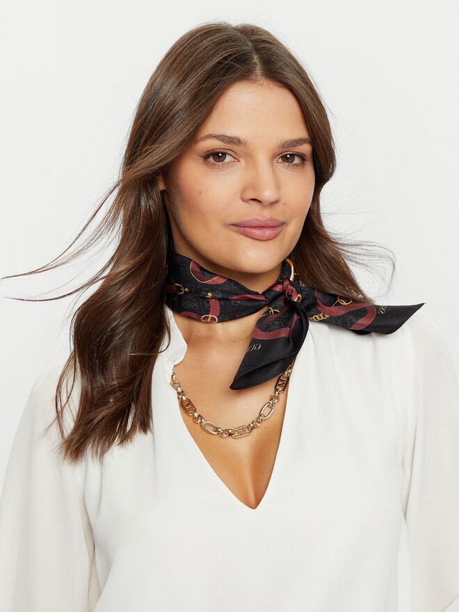 Guess Apaszka Guess AW5268 SIL53 Czarny