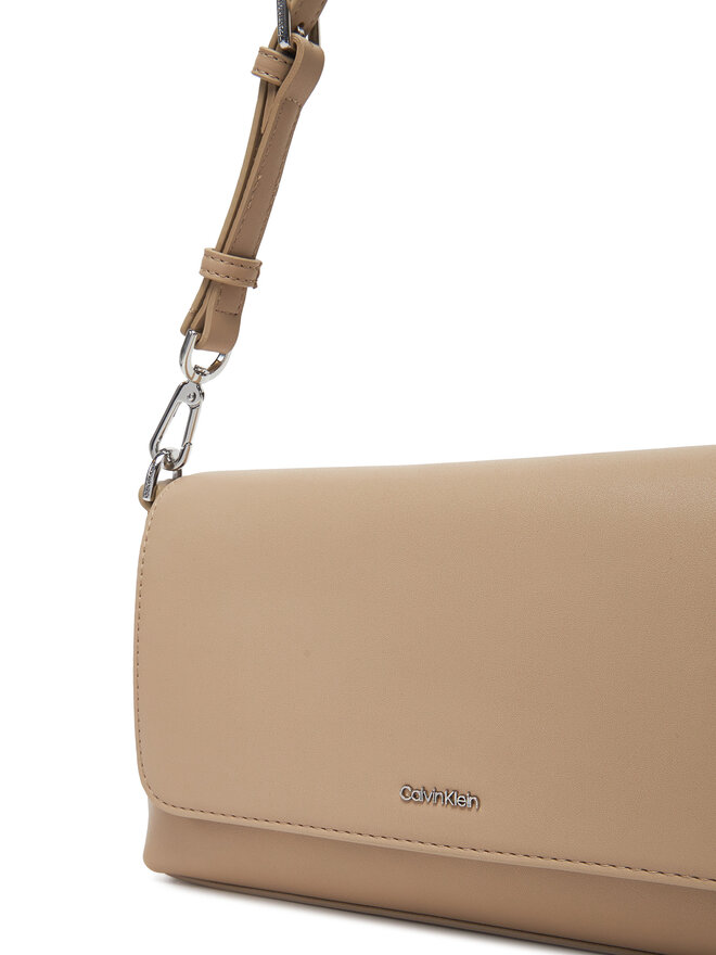 Calvin Klein Borsetta Calvin Klein Ck Must Convertible Shoulder Bag K60K612902 Beige