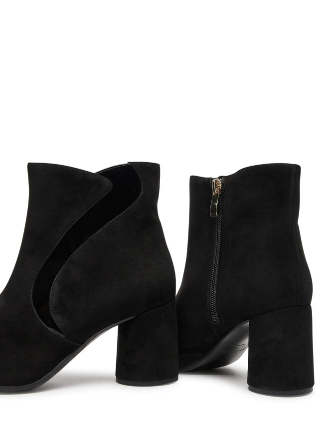 Baldowski Stiefeletten Baldowski D04904-4400-002 Schwarz