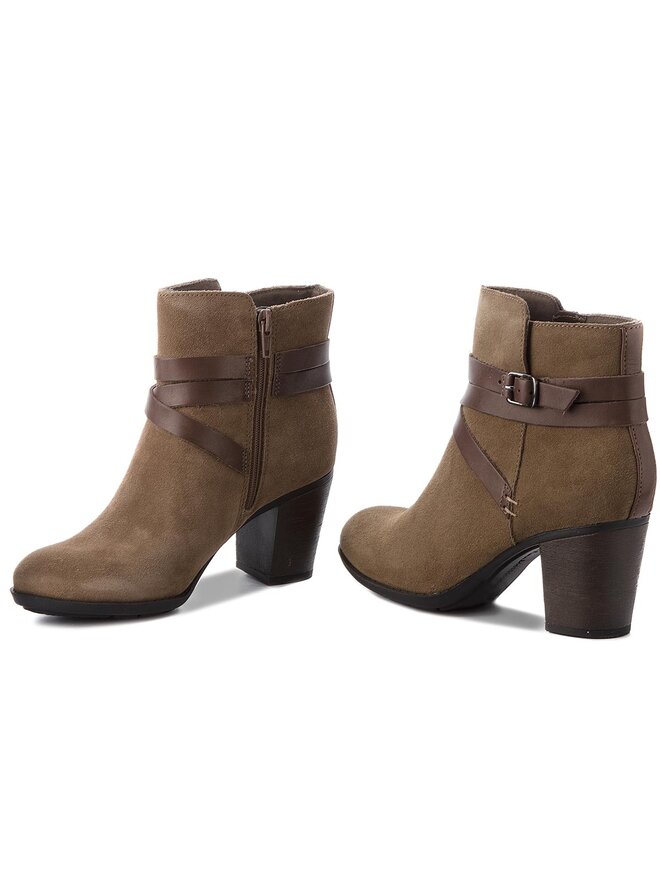 Clarks enfield coco olive sales