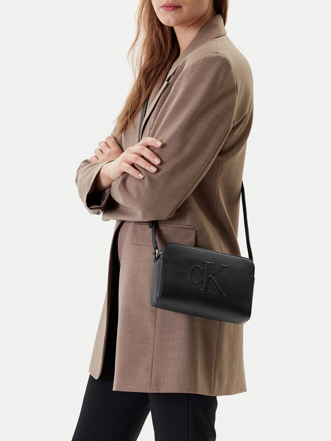 Calvin Klein Jeans Rankinė Calvin Klein Jeans Sculpted Ew Camera Bag LV04K3036G Juoda