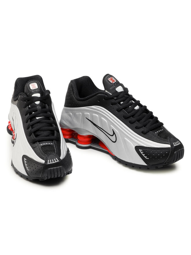 nike shox r4