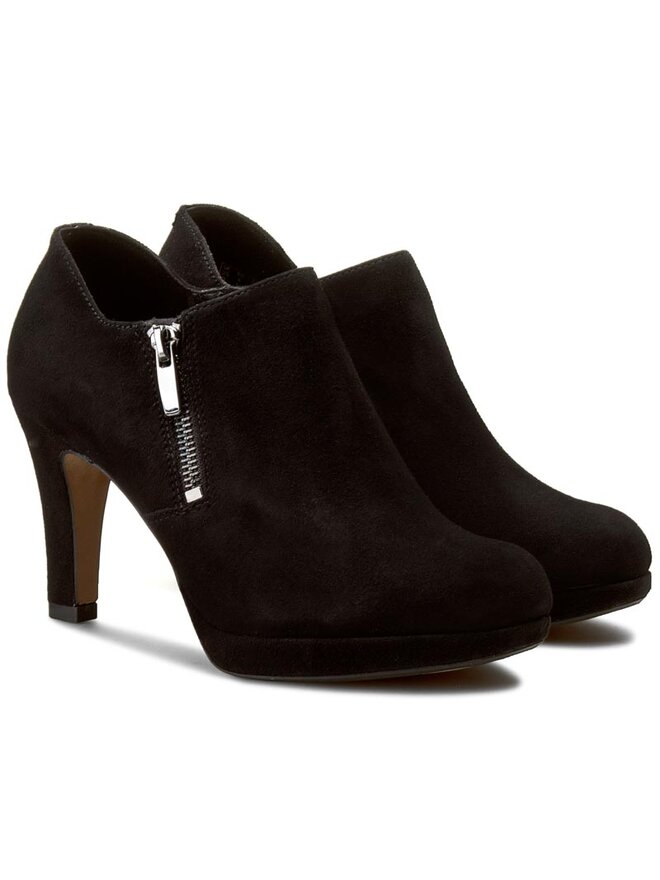 Clarks amos kendra hot sale