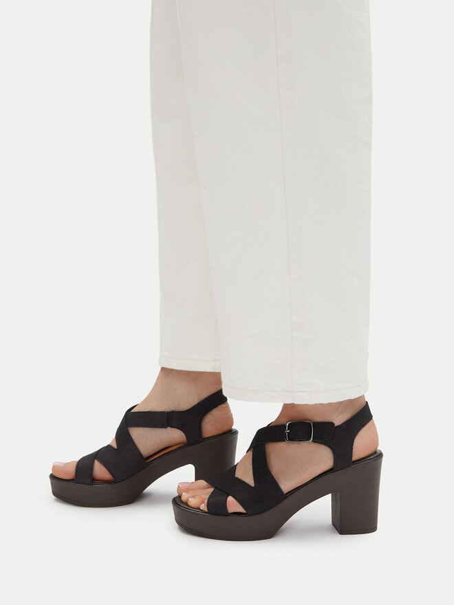 Lasocki Sandalen Lasocki EST-2027-01 Schwarz