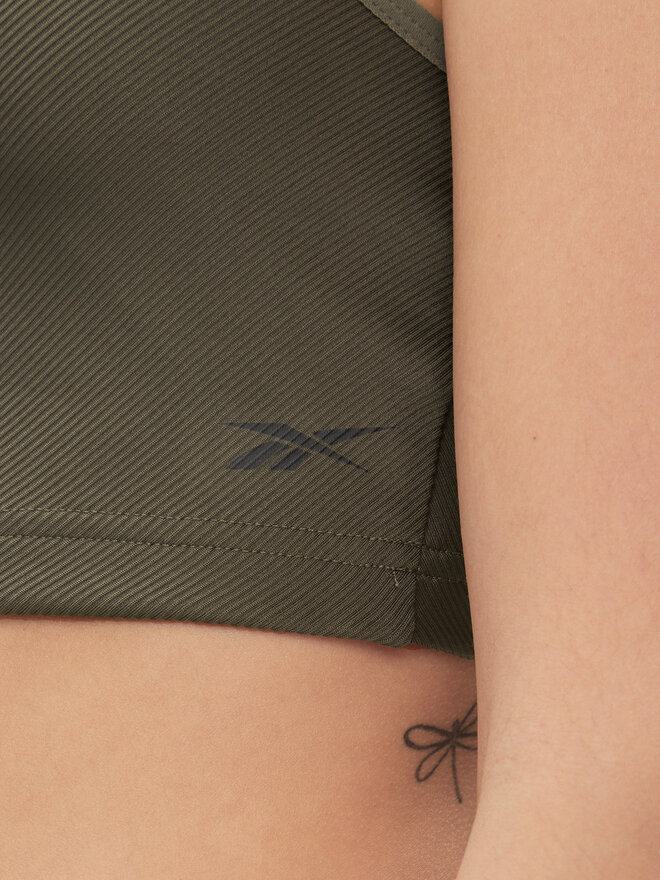 Reebok Reebok Marškinėliai Yoga Performance IM4045 Žalia Fitted Fit