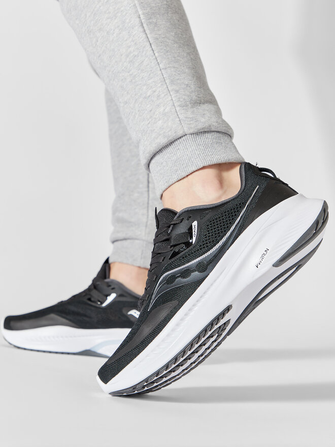 Saucony Laufschuhe Saucony Guide 15 S20684-05 Schwarz