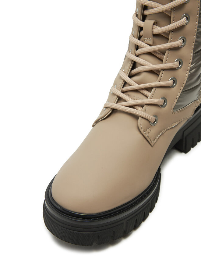 s.Oliver Botines s.Oliver 5-26243-43 Beis