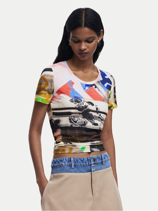 Desigual Desigual Camiseta Collage 25SWTK14 De color Regular Fit