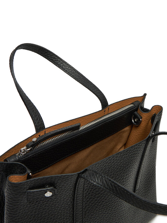 Gianni Chiarini Дамска чанта Gianni Chiarini Altea BS 11646 RNGDBL Черен