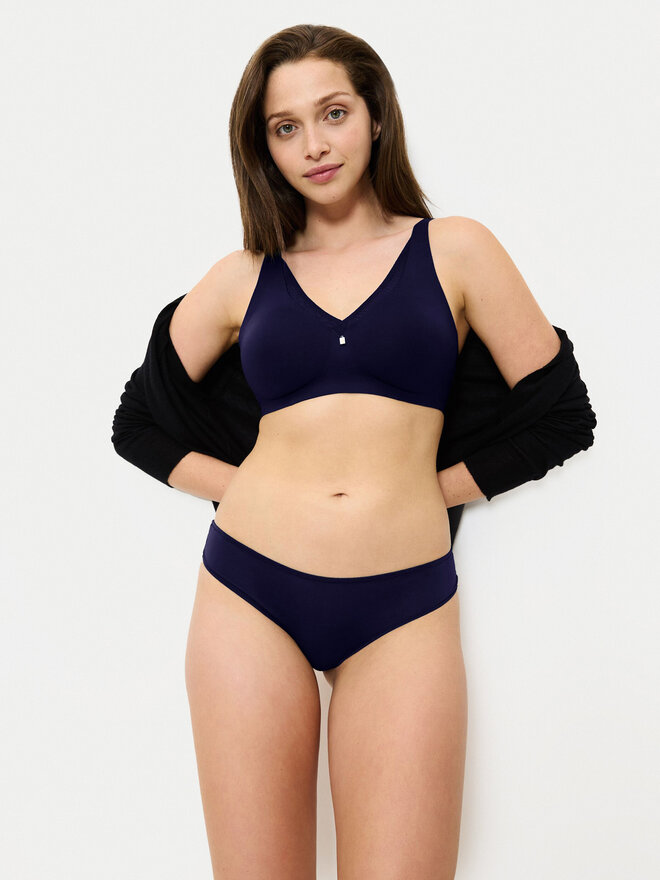 Triumph Triumph Brazilian Damenslip Lovely Micro 10182554 Dunkelblau