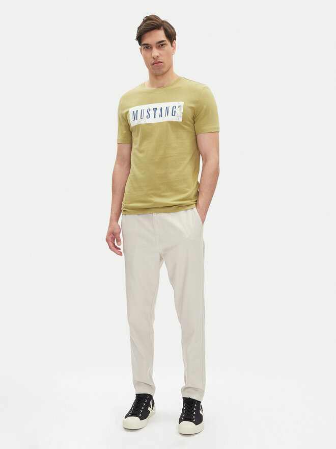 Mustang Mustang T-Shirt Austin 1016274 Grün Regular Fit