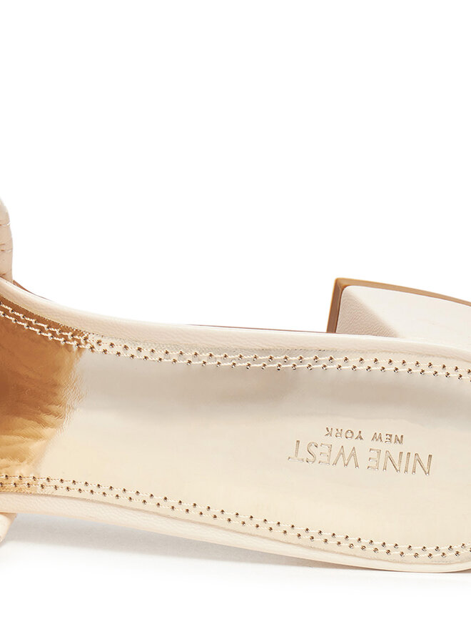 Nine West Šlepetės Nine West S4S96897-01 Smėlio
