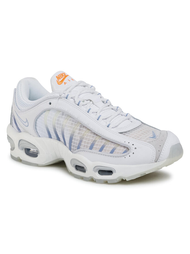 Tailwind white hot sale
