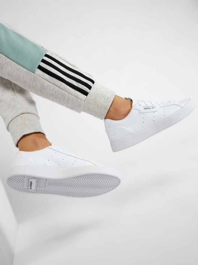 adidas Sneakers adidas Sleek W Vegan FX7761 Alb