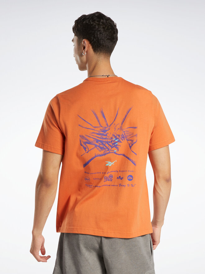 Reebok Reebok T-Shirt Reebok Basketball All Are Welcome Here Hoop Together T-Shirt HN5800 Orange Relaxed Fit