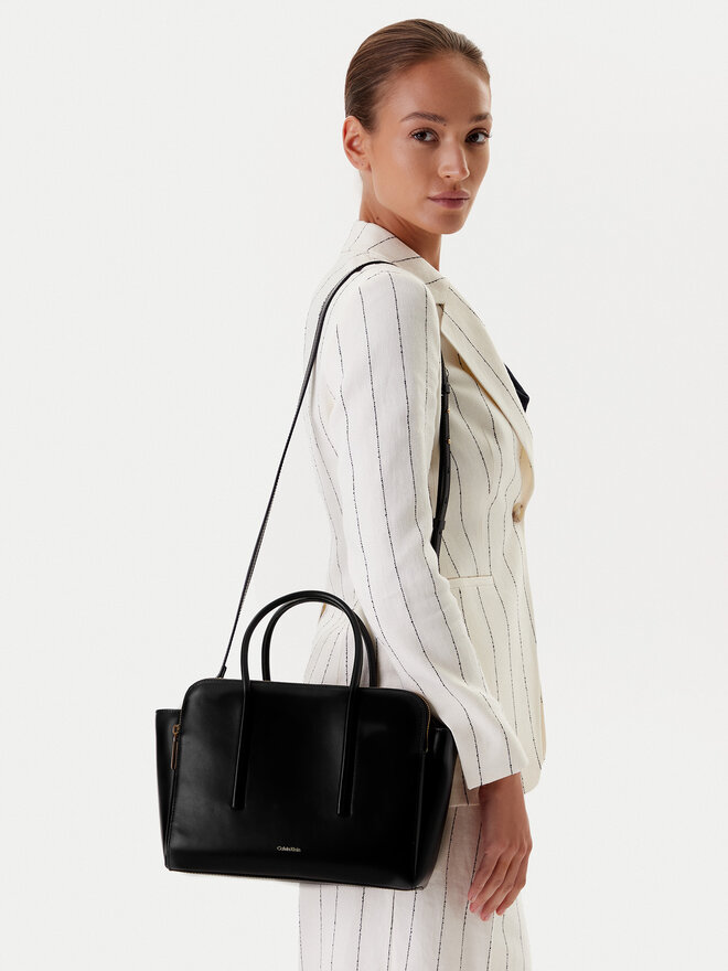 Calvin Klein Τσάντα Calvin Klein Carryall Mini Leather Tote Bag LV04F3034G Μαύρο