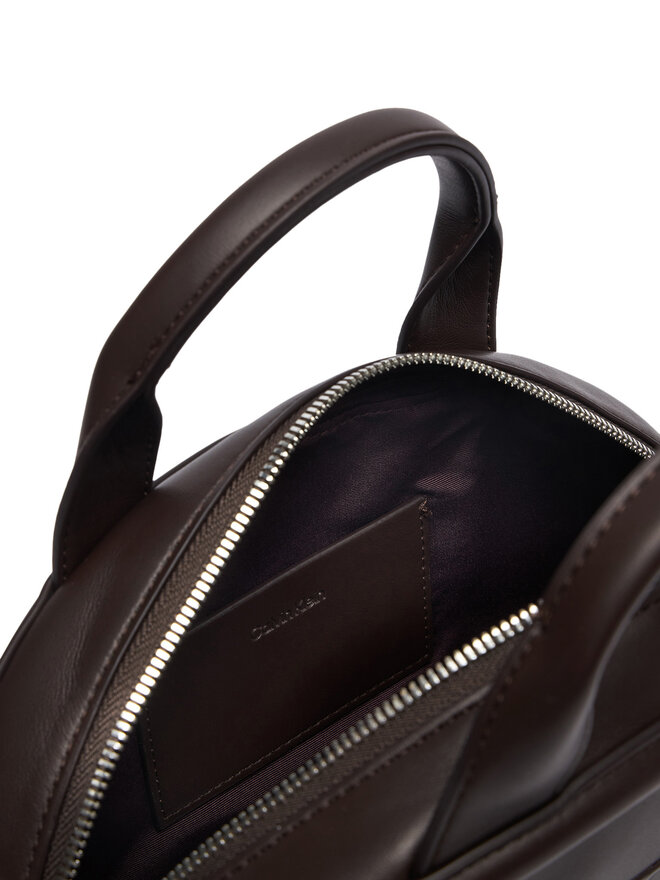 Calvin Klein Handtasche Calvin Klein Bold Ck Dome Crossbody LV04F3895G Dunkelbraun
