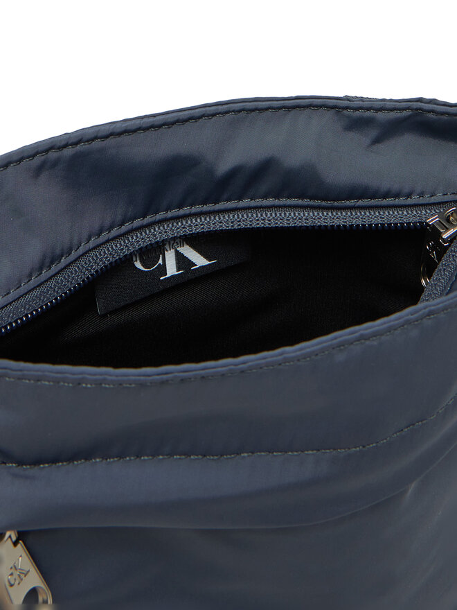 Calvin Klein Jeans Borsellino Calvin Klein Jeans Sport Essentials Flatpack 18 LV04G3030G Blu scuro